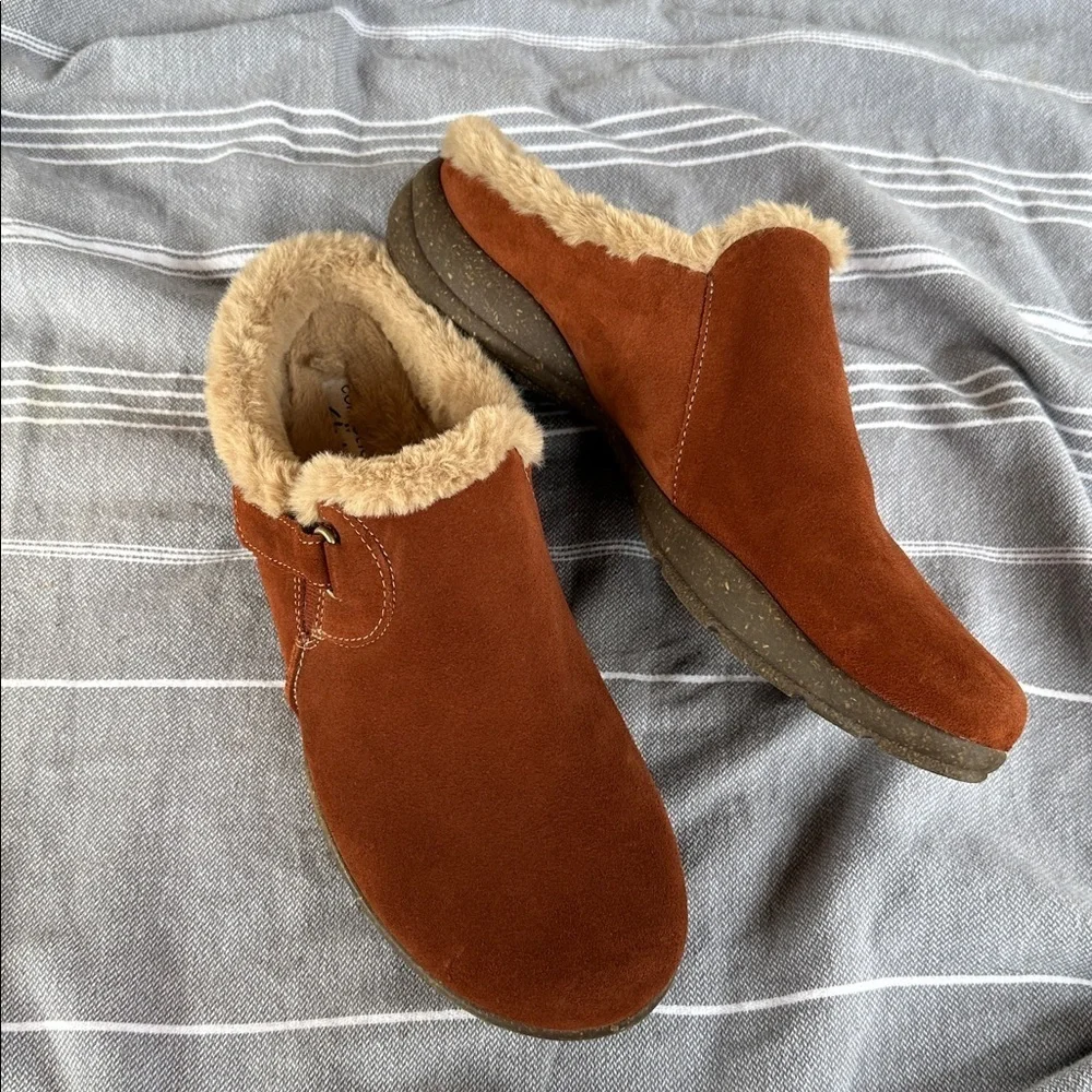 Clarks Women's Roseville Clogs‎ Shoes mahogany suede Size 11 - Picture 2 of 6